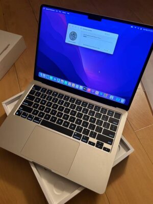 MacBook air m2 – $1,000