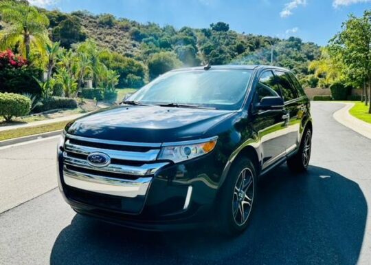 Ford Edge Limited-ICE